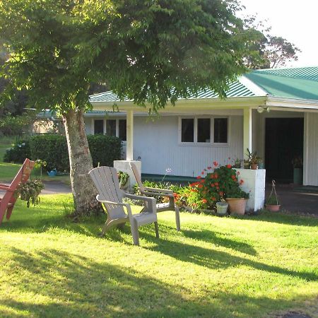 At The End Of The Road Bed And Breakfast Volcano Exterior foto
